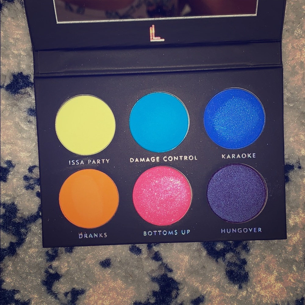 Laura Lee Los Angeles Party Animal eye shadow